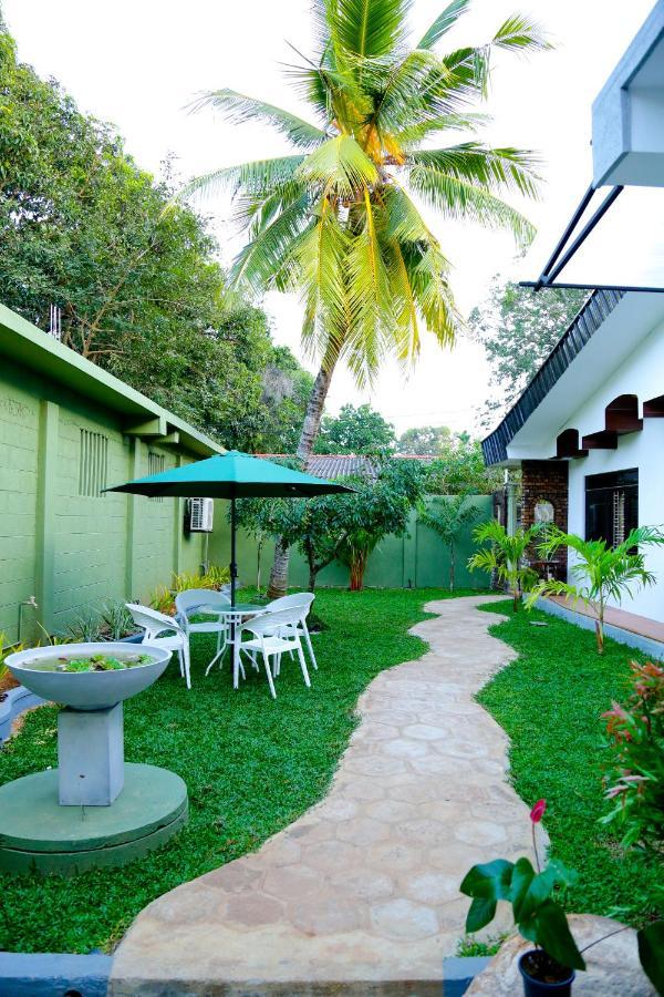 Seven Rich Villa Anuradhapura Luaran gambar